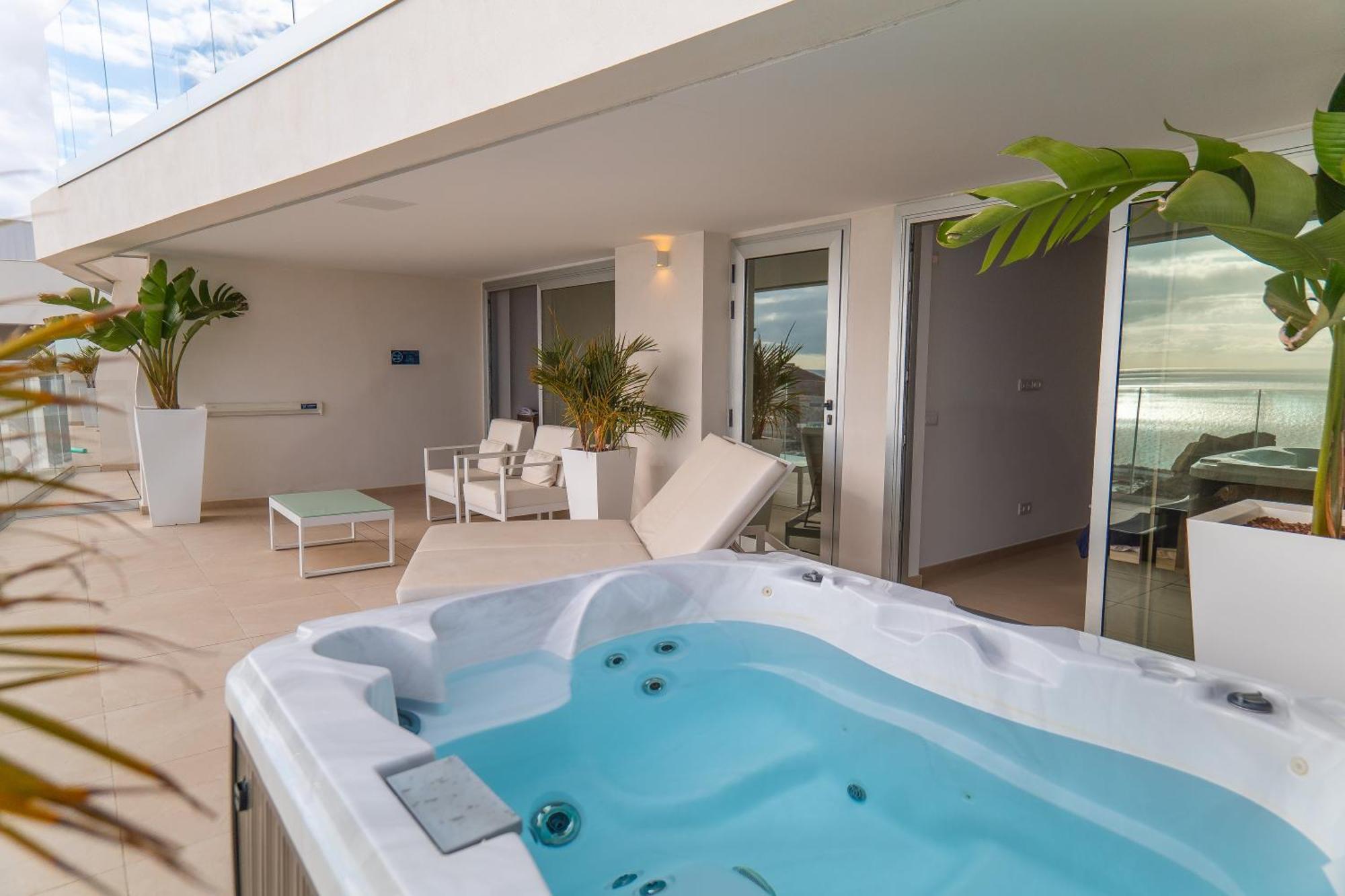 Grand Horizon Luxury Boutique Apartments Puerto Rico  Exteriér fotografie