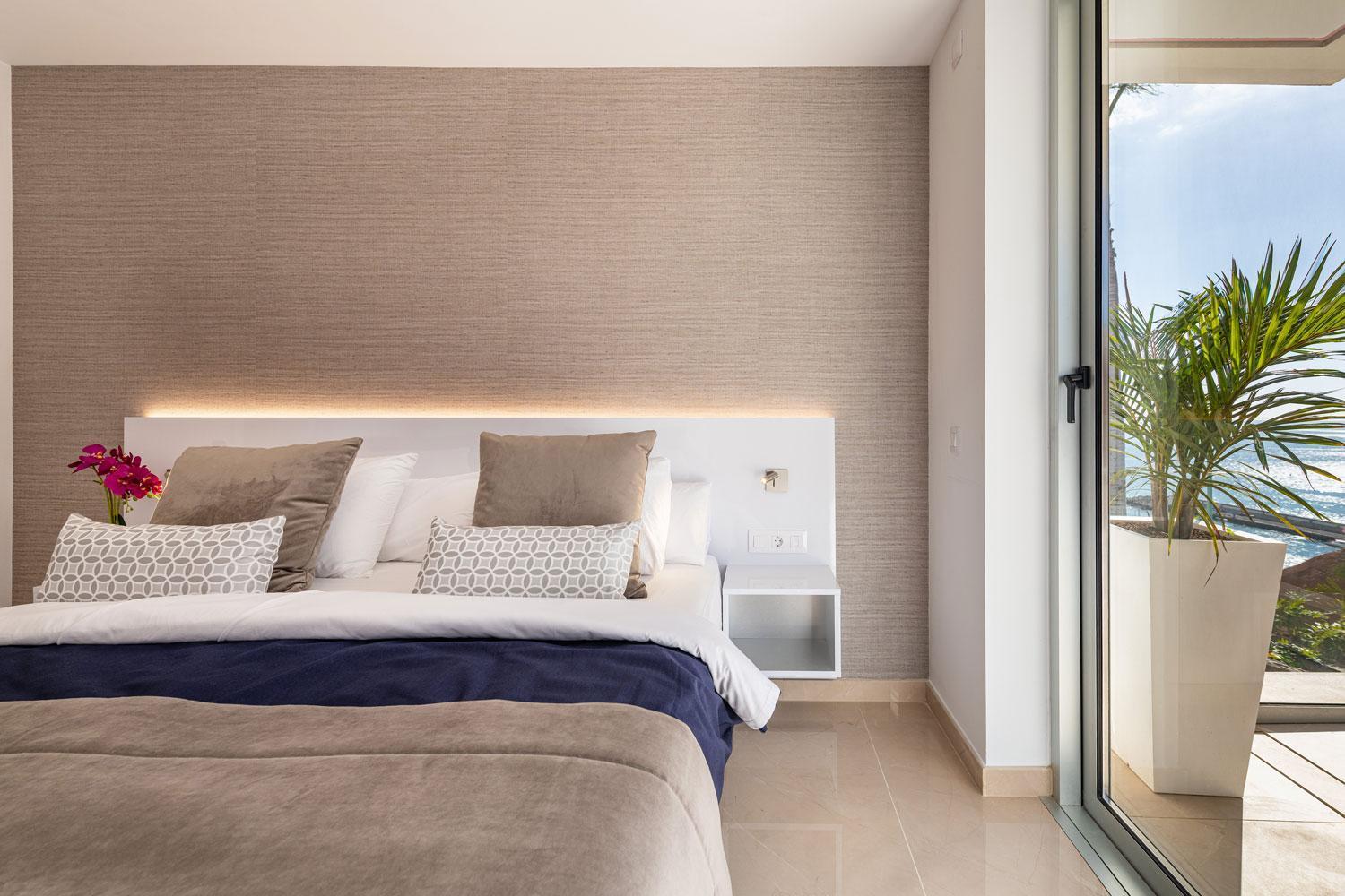 Grand Horizon Luxury Boutique Apartments Puerto Rico  Pokoj fotografie