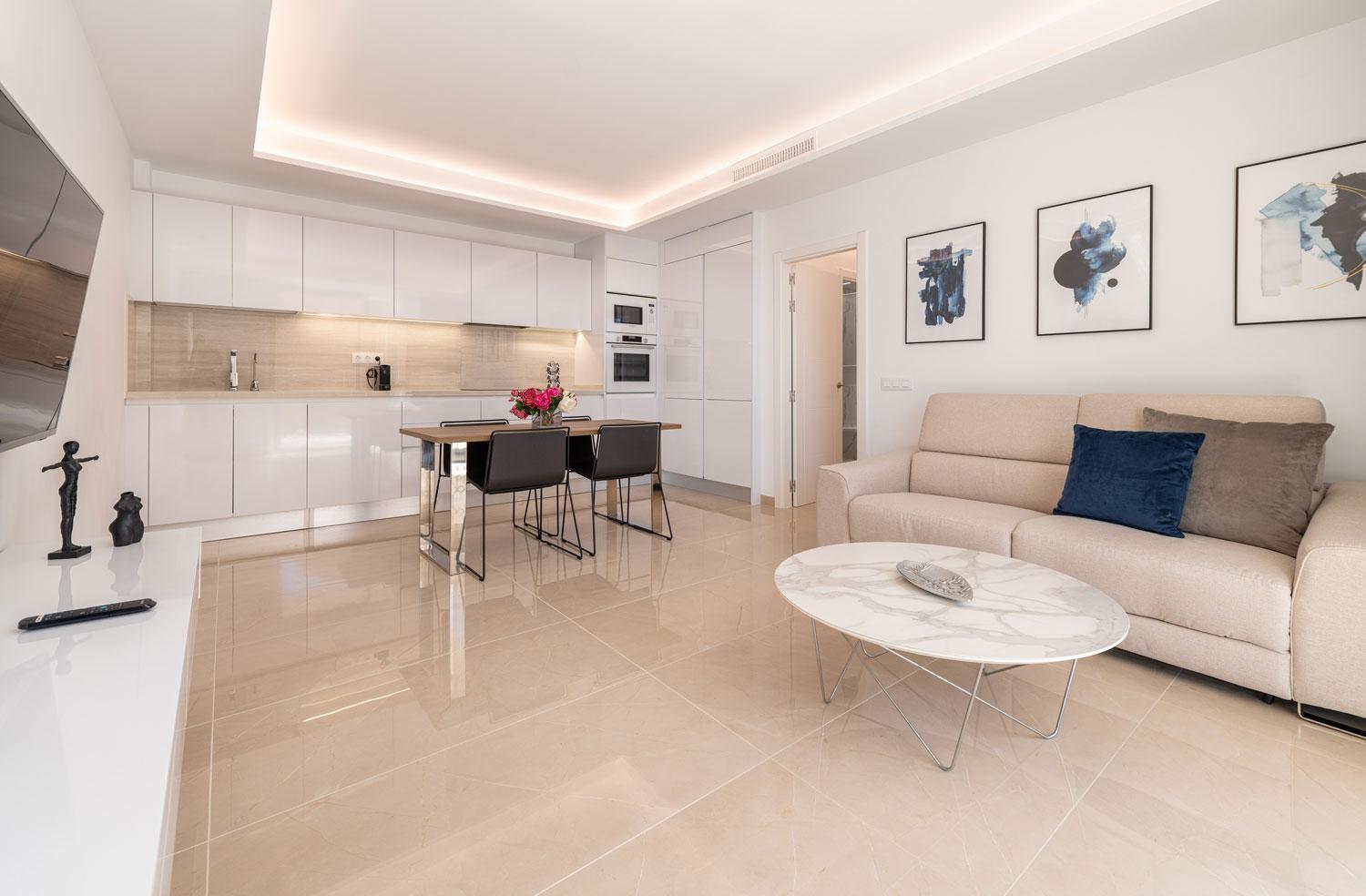 Grand Horizon Luxury Boutique Apartments Puerto Rico  Pokoj fotografie