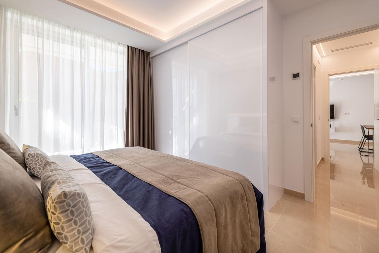 Grand Horizon Luxury Boutique Apartments Puerto Rico  Pokoj fotografie